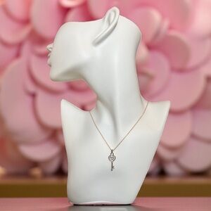 Elegant Gold Key Pendant Necklace - NWOT
